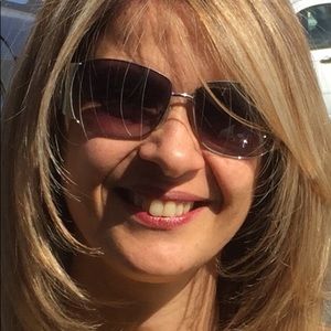 Meet your Posher, Rita